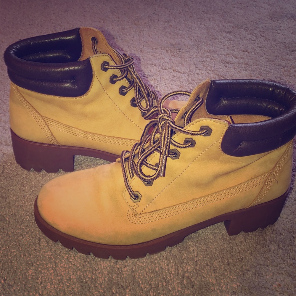 ALDO tan work boots. Like Timbs but cuter !!